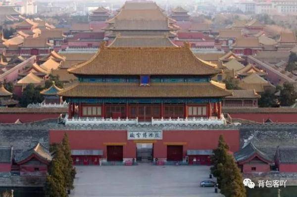 北京十大旅游景点，北京十大必玩旅游景点排行榜，您去过哪些呢？（北京必去的十大旅游景点）