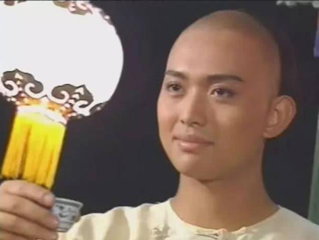 45岁黄海冰出道26年，塑造5个经典角色都红了，唯独自己没红（黄海冰演技怎么样）