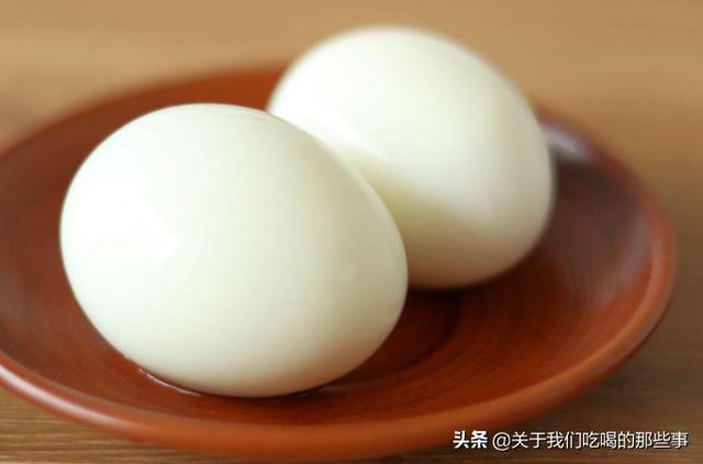 煮鸡蛋别用锅了，一个保温杯10分钟煮好，鲜嫩好吃，上班族要学学（用保温杯煮鸡蛋的步骤和视频）