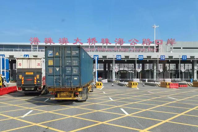 粤港邮路见证“香江传奇”！
