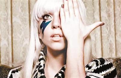 奥斯卡明星_Lady Gaga：一个奥斯卡明星的诞生（lady gaga 一个明星的诞生）