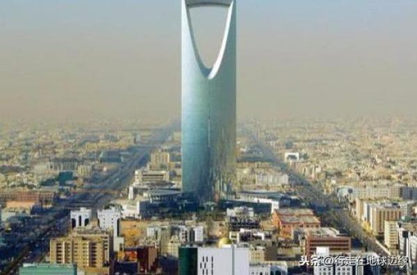 全球最富裕国家之一，拥有四个“首都”，分工明确“各司其职”