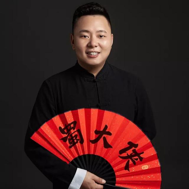 人物志 || 蜀大侠江侠：人生走过很多步 每一步都算数