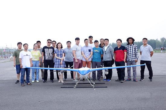 睡在上铺的兄弟成了创业伙伴