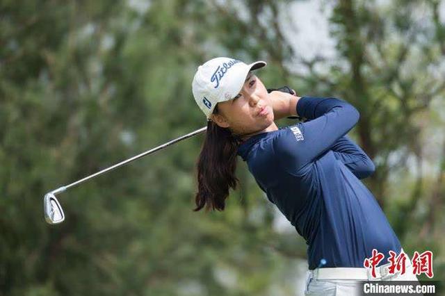 珠海金湾女子高尔夫挑战赛开杆 多位世界名校留学生参赛（珠海高尔夫比赛）