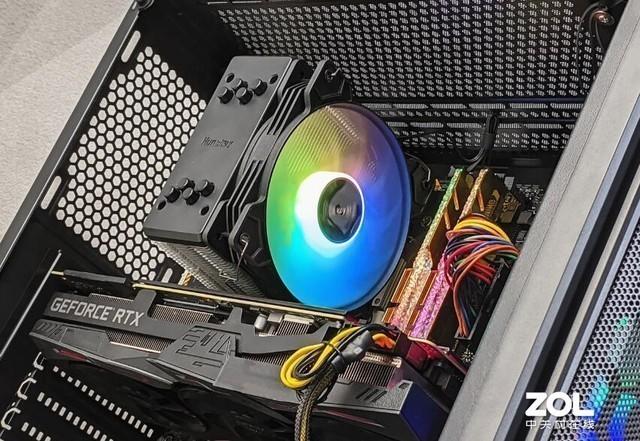 极速鲨课堂86：风冷水冷你究竟该选谁？（鲨鱼同款水冷）