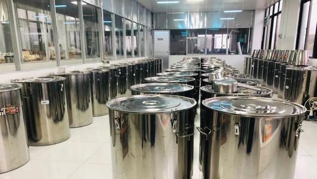 高度白酒_走进中国最高度酒——颠覆传统认知的新型高度酒（中国有名的高度酒）