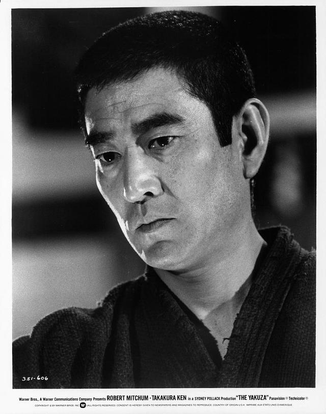从硬汉风靡到娘炮盛行，日本的“娘炮文化”，美国曾是推手？（美国用娘炮文化重塑日本）