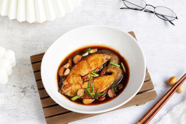 国庆宅家食光｜鲜美可口的照烧黑鳕鱼，简单易做（烧鳕鱼图片）