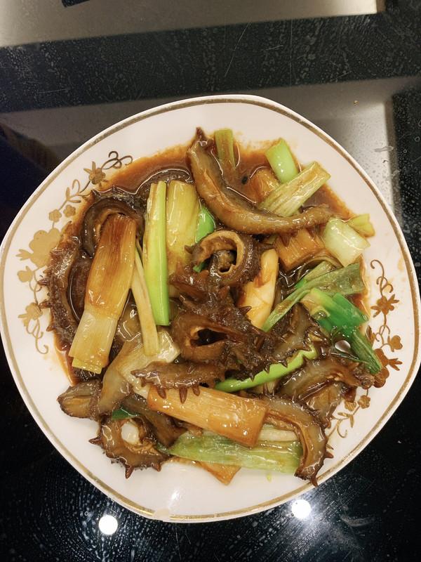 我奶奶教我的鲍汁葱烧海参的技巧，一定要加它才好吃（鲍汁海参怎么烧）