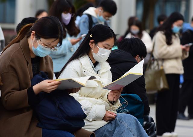 每日新闻播报（November 30）