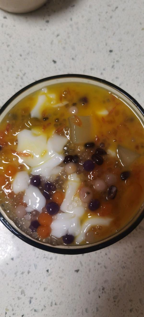 西米露怎么做好吃_杨枝西米露最香的吃法，让我连吃了三碗饭（杨枝甘露里面的西米露）