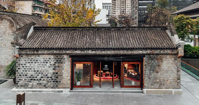 老禅院里的潮流新地标，打卡 adidas Originals 全球首家定制三叶草旗舰店