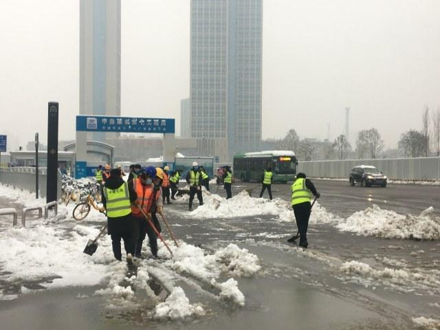 清扫积雪、留郑过年……郑州二七广场隧道力争下半年通车（郑州二七广场隧道项目今日全面开工）
