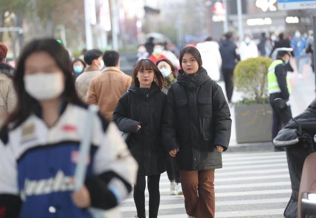 女性就业创业研究报告发布：数字经济已创造近6000万女性就业机会