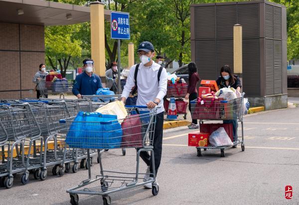 sam超市_上海各大零售商加快复工复产步伐 浦东高科西路山姆超市5月2日开始预约制限流营业