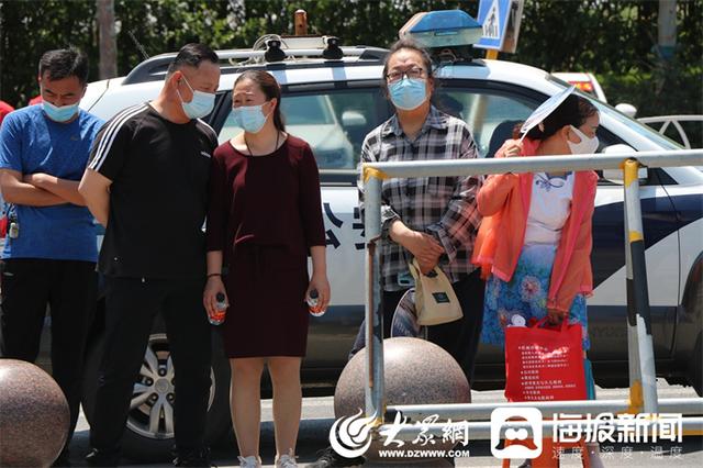 高考首场考试结束 一起听听河口区一中的考生和家长怎么说
