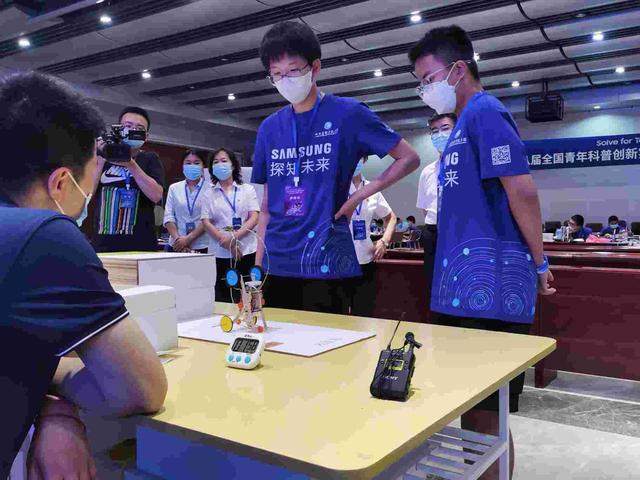 青少年创客的集智攻关（创客教育课题）