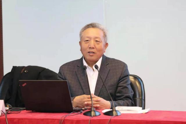 吴晓求_推荐！吴晓求3万字授课实录：中国金融和资本市场的未来模式（吴晓求证券投资学视频）