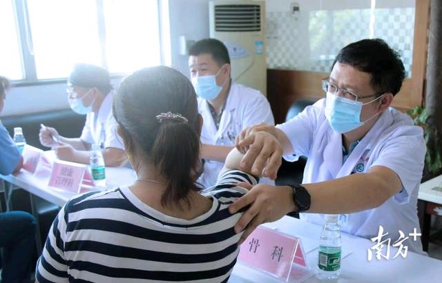 乡镇卫生院_连续两届全国“优秀乡镇卫生院院长”，这位博士在基层守护群众健康