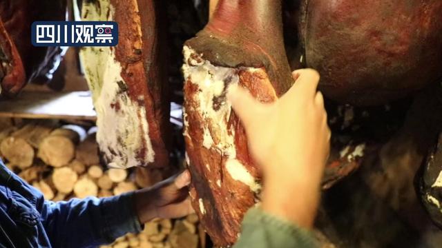 我们的新时代㊱90后放弃城市上万月薪 返乡创业卖腊肉