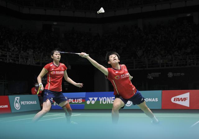 （体育）（9）羽毛球——马来西亚公开赛：张殊贤/郑雨晋级女双决赛（2017马来西亚羽毛球公开赛男单决赛）