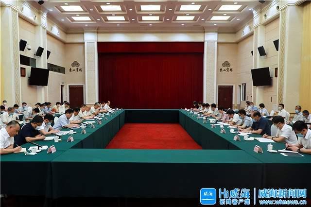 孔凡萍出席市属国有企业创新驱动高质量发展座谈会并讲话