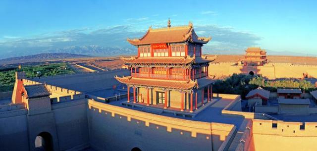 关城六百载 长城越千年——嘉峪关关城掠影（万里长城嘉峪关的诗词）