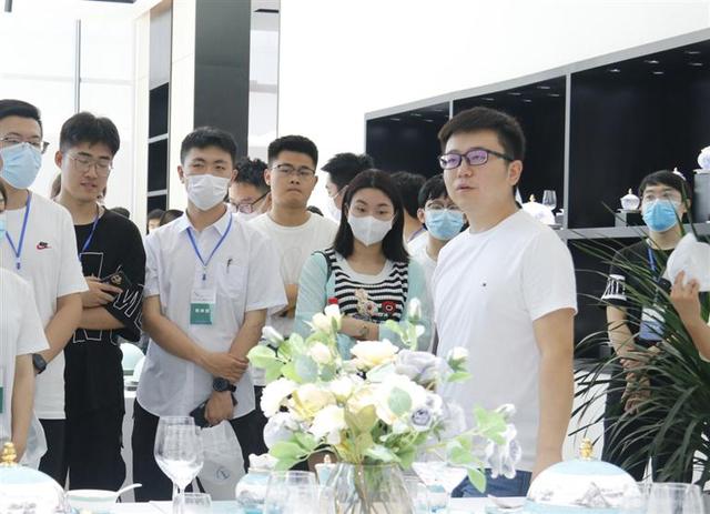 多种模式助高校毕业生就业创业（结合政策优势实现大学生就业创业?）