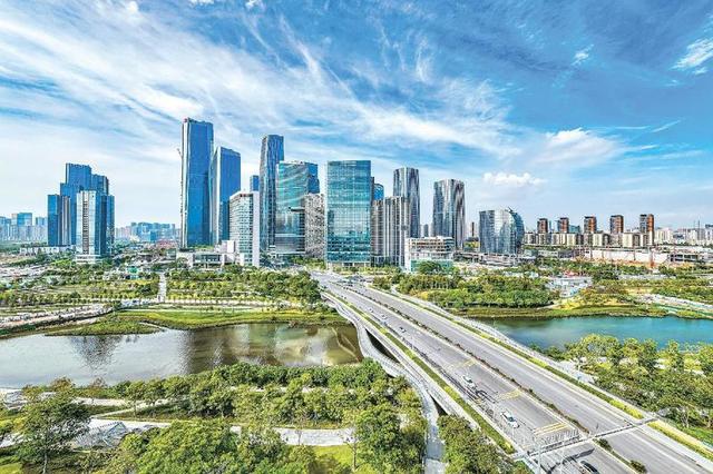 深圳应加快建设具有全球影响力的创新高地——访辽宁大学校长余淼杰