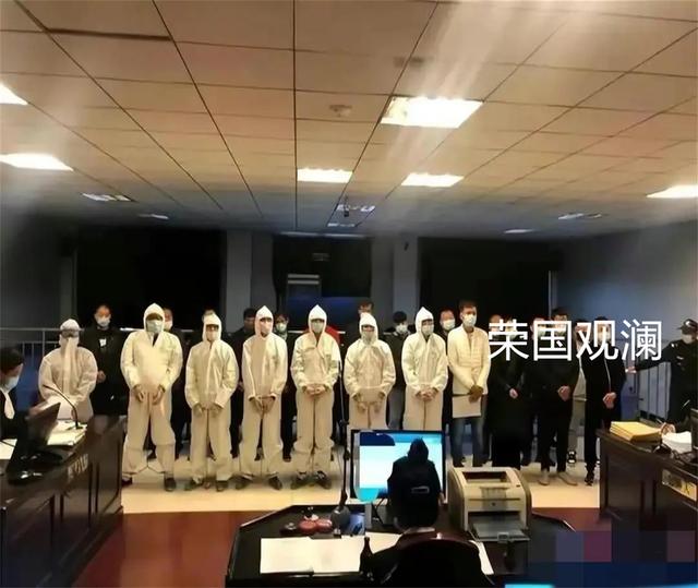 唐山烧烤店打人案，28人喜提百年牢狱，陈继志等人将牢底坐穿（唐山犯罪团伙）