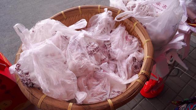 东湖醋园_太原：老醋元宵创意满满 本土美食市民点赞（山西老陈醋元宵）