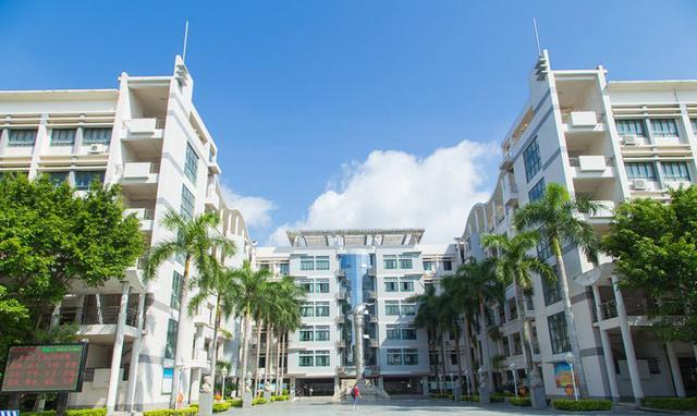 广东肇庆4所高中，2020高考创佳绩，肇庆中学领跑，其他3所你可知（肇庆市各中学2020高考成绩）