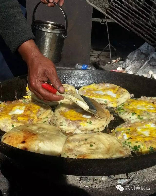 必须吃一吃的喜洲粑粑，唤起对家乡的思念，好吃到哭