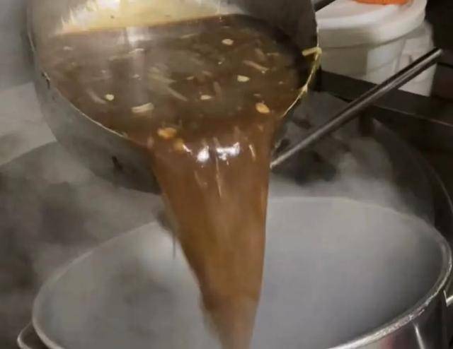 厨师教你煮700碗螺蛳粉的配料（厨师教你煮700碗螺蛳粉的配料视频）