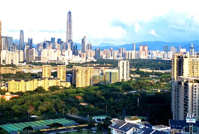 到深圳去读大学（深圳大学去哪个校区）