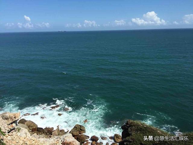 深圳西冲情人岛，朋友们有到过的吗，让海风吹走所有的烦恼和忧愁（去深圳西冲情人岛要去哪个沙滩）