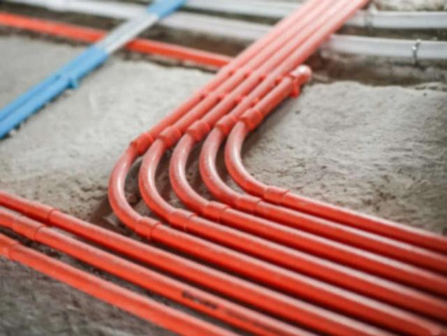 穿线管_装修电线为什么必须穿管埋墙？遇到无法开槽的天花板又该怎么办？