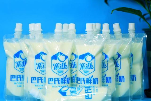 想自己创业开店，做什么比较好，怎么选餐饮项目？（现在适合开店创业的餐饮）
