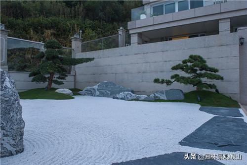 中式庭院假山鱼池风水布局设计图庭院景观假山水池实景图（庭院假山鱼池图片大全 绿人园林景观）