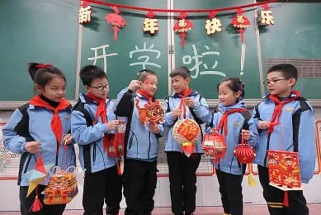 开学焦虑症_开学了，孩子焦虑怎么办？专家支招（孩子开学焦虑症的原因和解决办法）