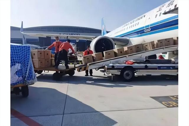 国际物流计费标准（国际物流收费标准为m是什么意思）