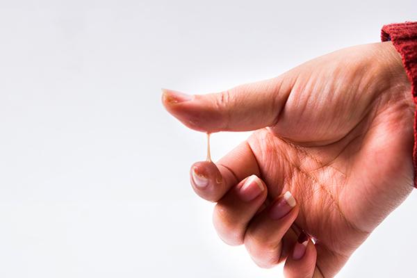 女性内裤上的“分泌物”，究竟是啥？