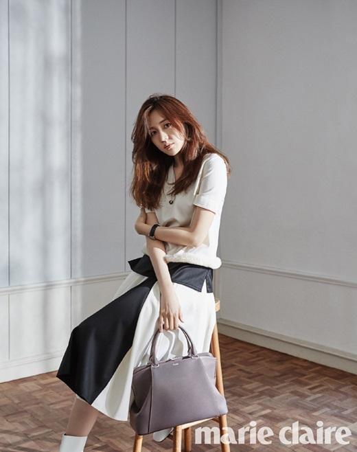 韩国女艺人成宥利最新时尚杂志写真曝光（韩国成宥利个人资料）