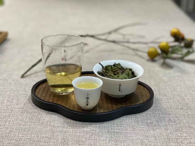 2400字长文详解：白茶和红茶，谁才是六大茶类里的“女人茶”？（白茶是红茶的一种吗?）