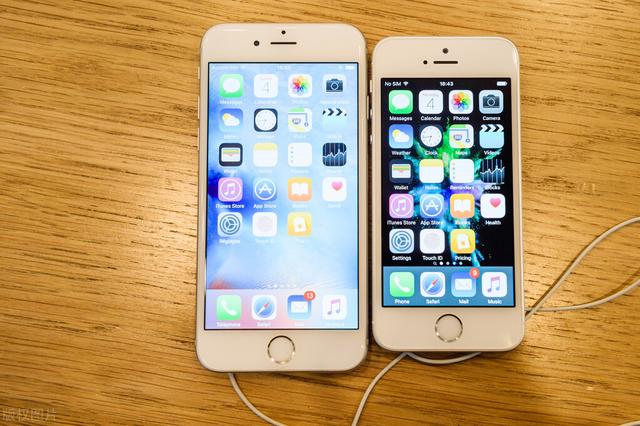 原来iPhone自带翻译功能，实时翻译还免费，手把手教你学会（iphone 自带翻译）