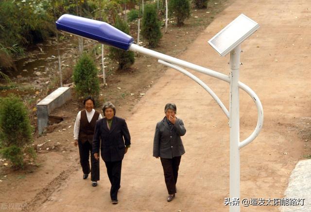 太阳能路灯能用多久，之后维修成本高吗？