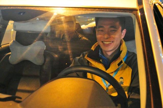 代驾做兼职月入过万，内行人说漏嘴，套路不浅啊