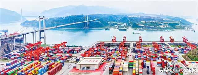 重庆内陆开放高地建设稳步前行 果园港向“世界中转站”迈进（重庆果园港最新动态）