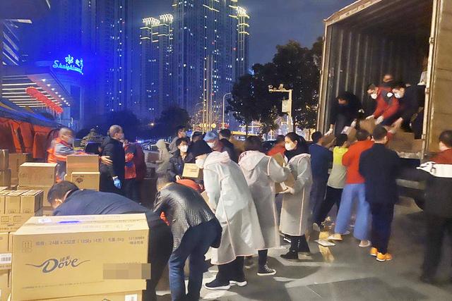 第二批24万件物资已送到武汉，支付宝的作业，马云会打多少分？